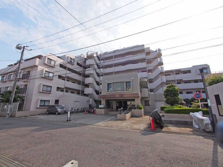 シャルマンコーポ松戸六高台(外観)