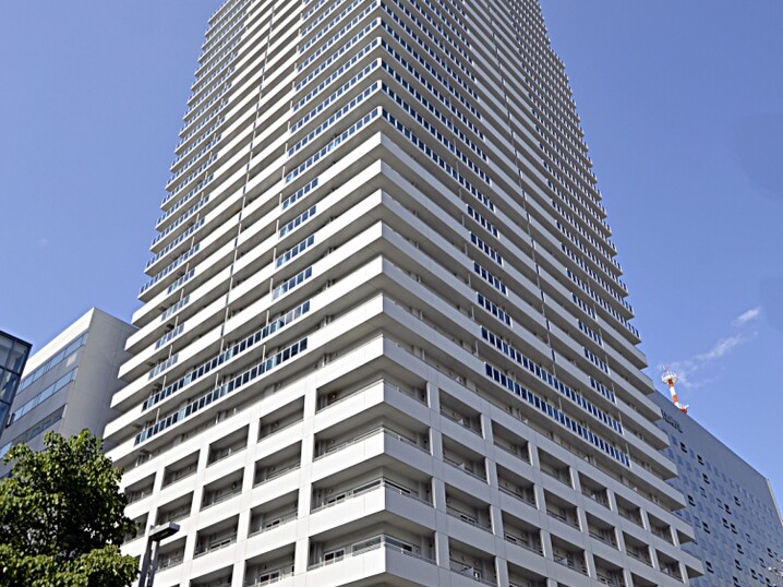 ８・３スクエアディーグラフォート札幌ステーションタワー(外観)