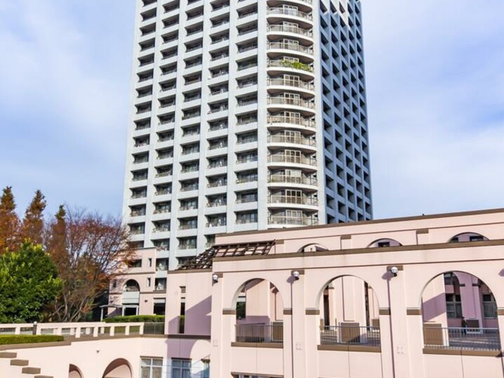 西戸山タワーホウムズノースタワー(外観)