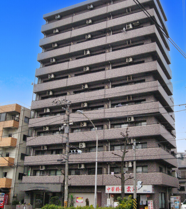 ライオンズマンション横浜駅西第２(外観)