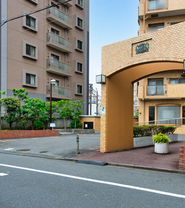 ライオンズマンション藤沢鵠沼(アプローチ)