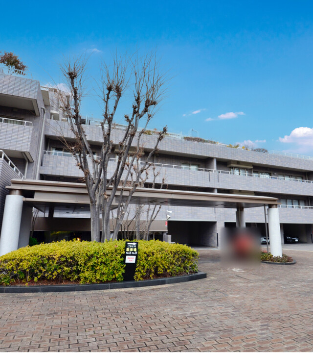 メゾン雲雀丘花屋敷(外観)