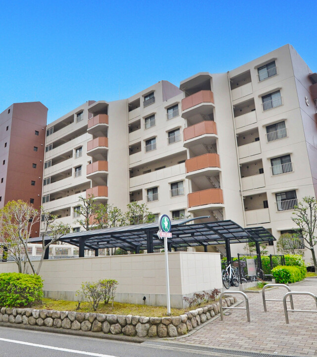 東茨木ハイタウン白川高層住宅８号棟(外観)