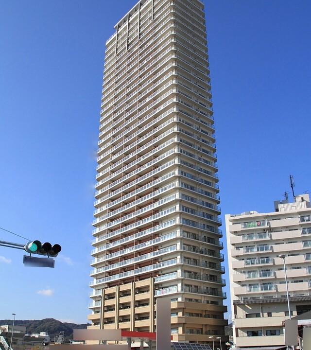 須磨コーストタワー(外観)