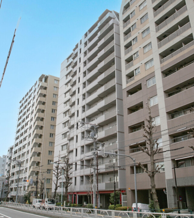 シティウインズ本駒込・山の手悠景台タワーコート(外観)