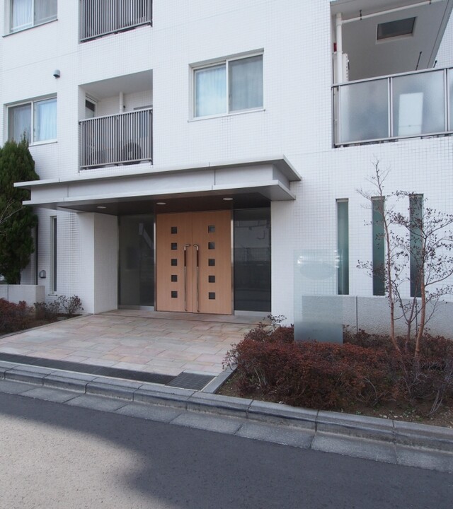 フェアロージュ方南町(アプローチ)