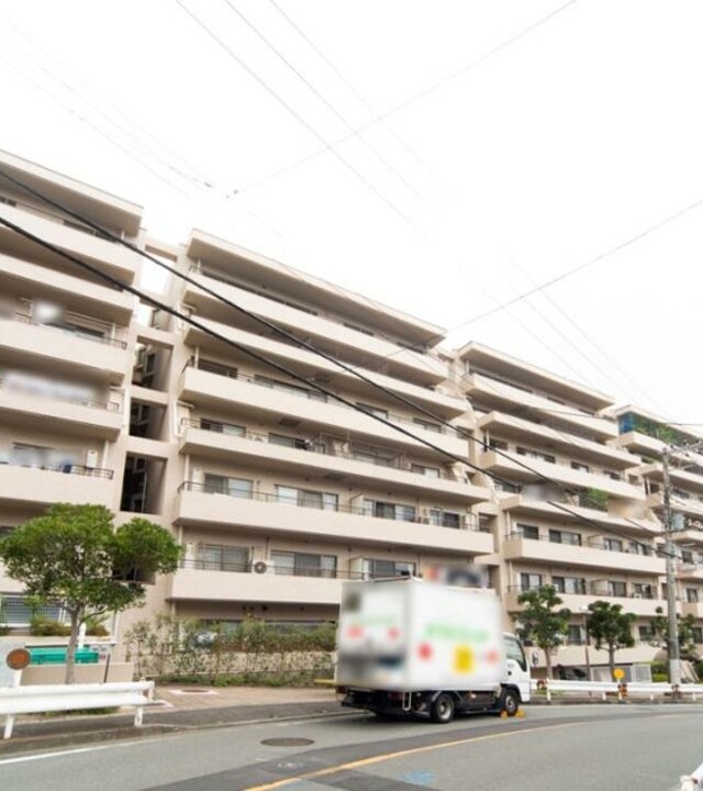 中銀保土ヶ谷公園マンシオン(外観)