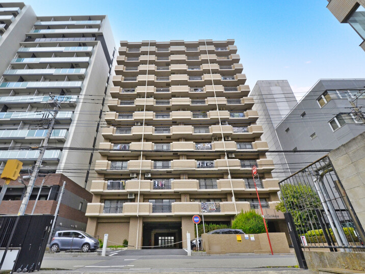 モナーク立川