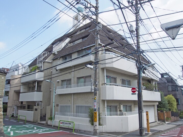 メイゾン南麻布