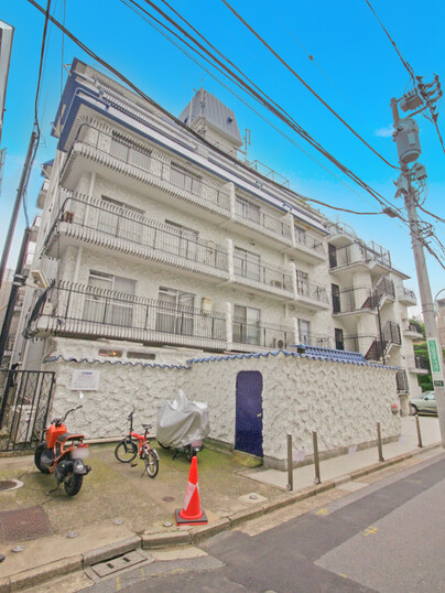 秀和北青山レジデンス