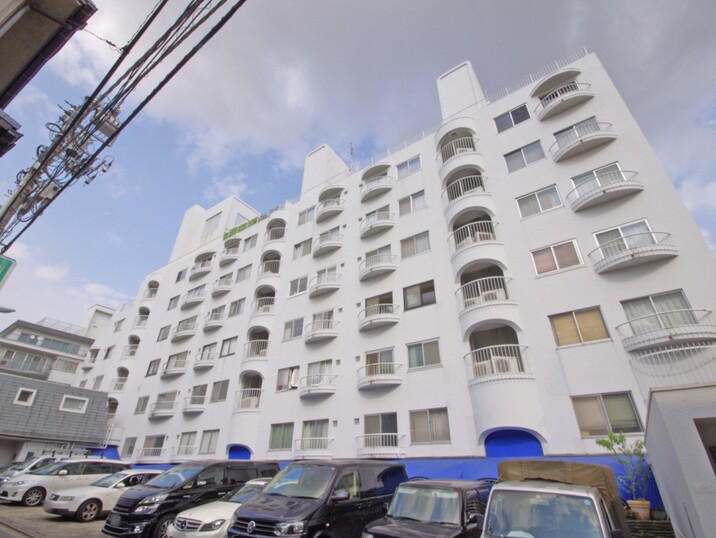 南青山ハウス