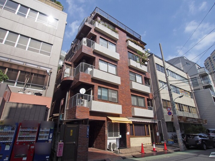 セントラル狸穴