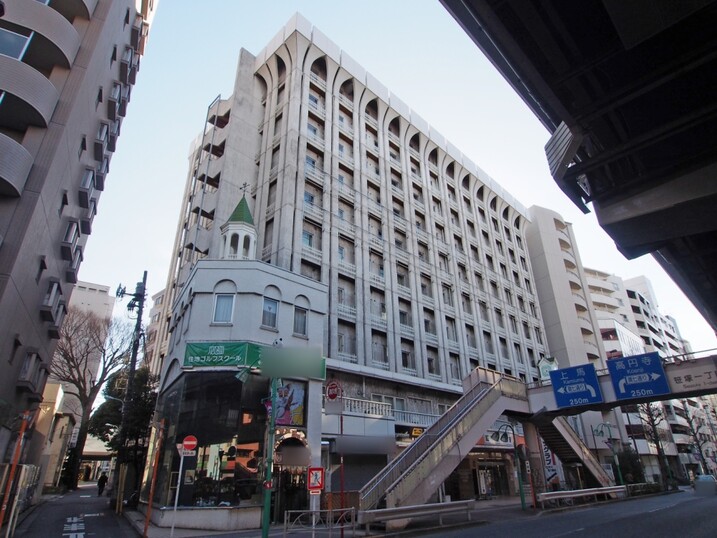ホテルブーゲンビリア新宿