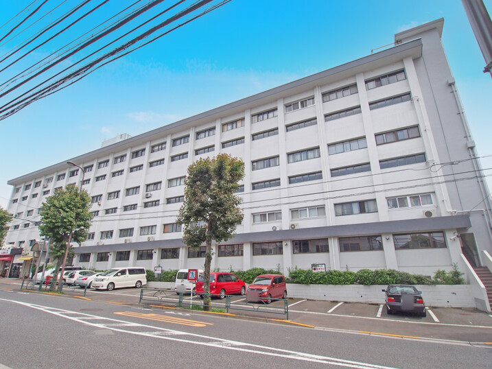 馬事公苑前住宅