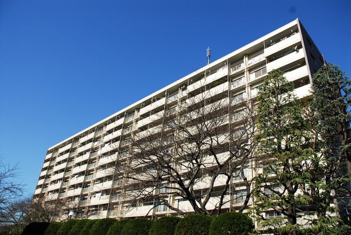 馬事公苑前ハイム２号棟