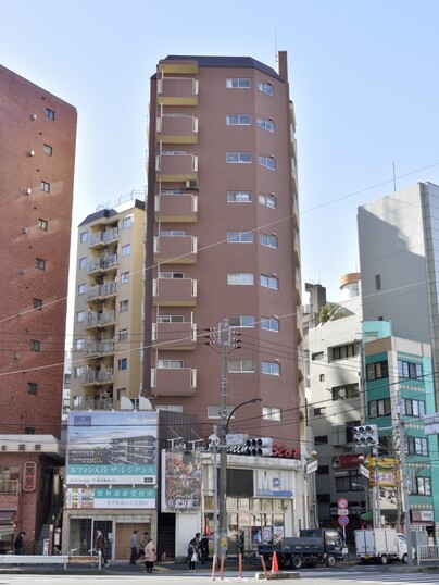 鶯谷日伸ハイツ
