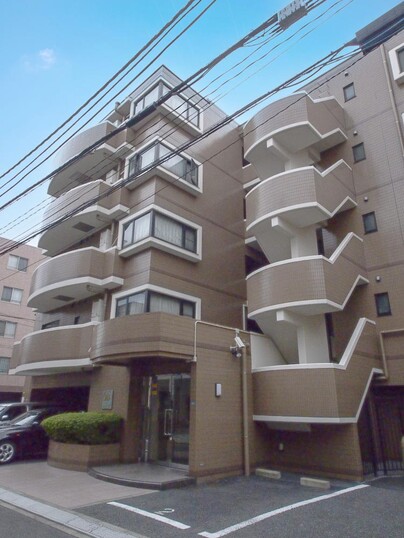 モナーク野方
