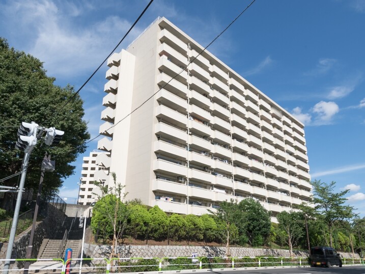 赤羽台四丁目住宅