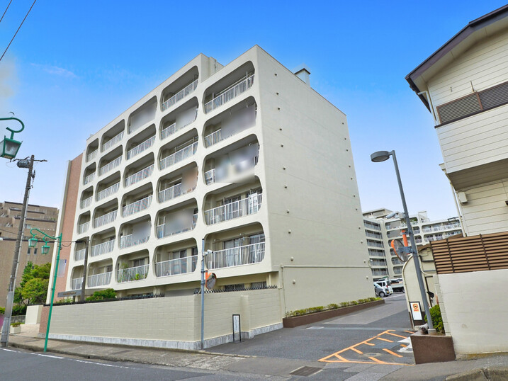 日商岩井中山マンション