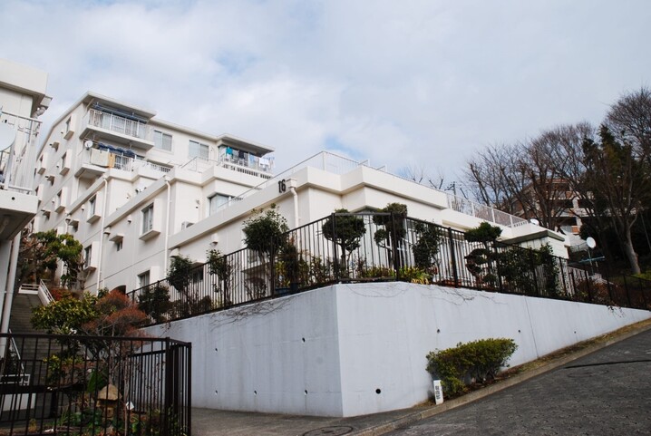 ガーデンテラス白根台１６号棟