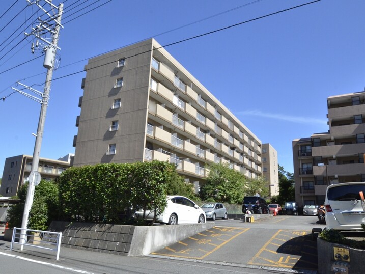 クレール本郷台