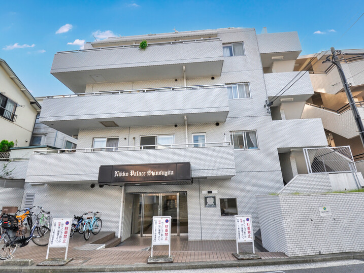 日興パレス新杉田