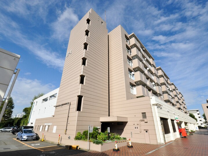 金沢シーサイドタウンさざなみ団地１号棟