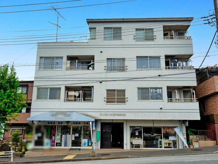 サングレイス東戸塚参番館