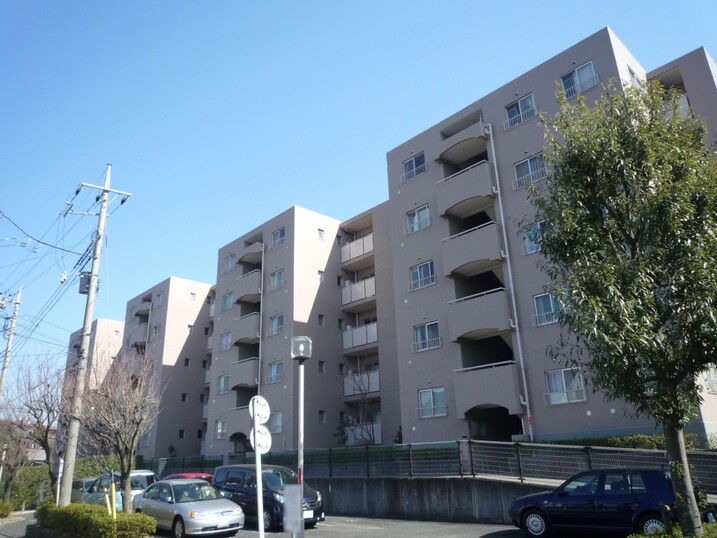 西所沢椿峰ニュータウン６０街区１号棟