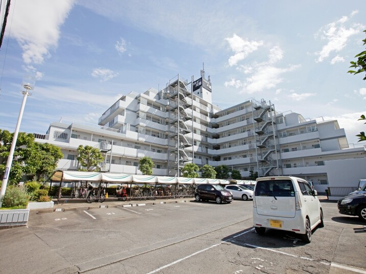 リラティヴ川越