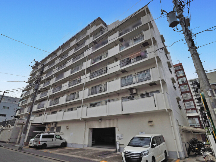 ハイネス横須賀中央