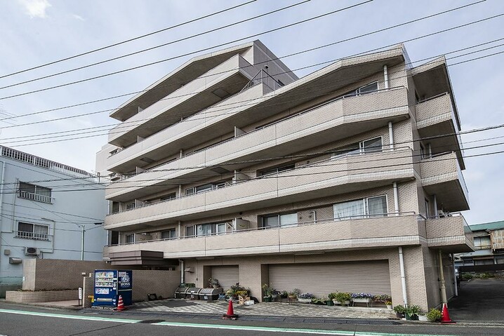 大倉山ガーデンハウス