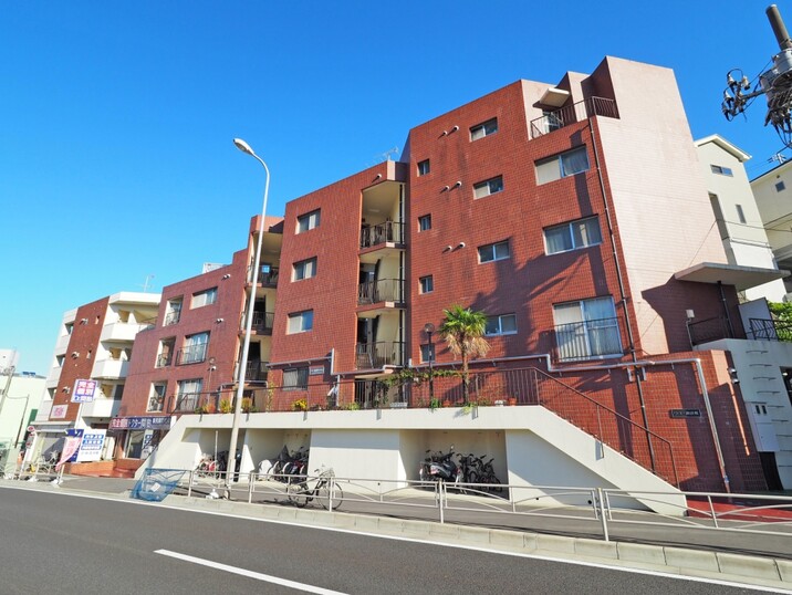 ワコー諏訪坂