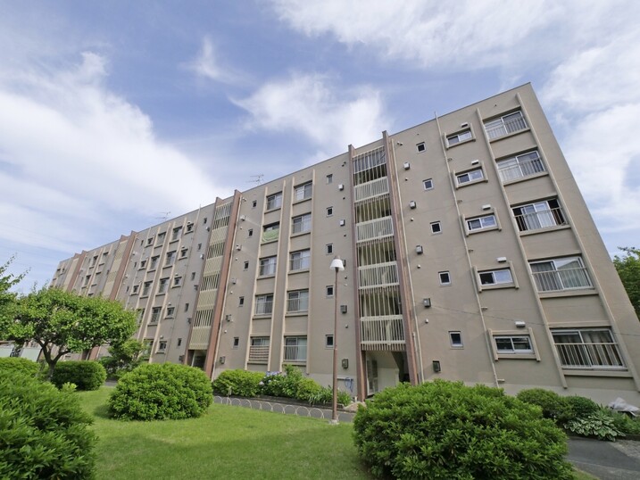 長尾住宅８号棟