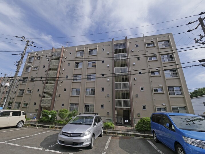 長尾住宅４号棟