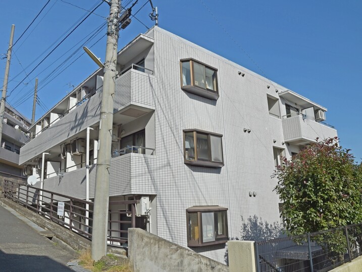 スカイコート生田