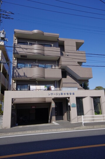 レサージュ橋本壱番館