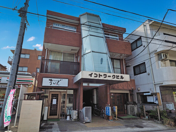 イントワークビル