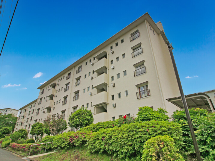 左近山団地３街区４号棟