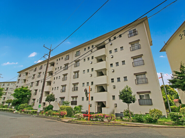 左近山団地３街区２２号棟