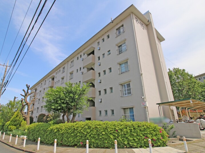 左近山団地２街区１５号棟