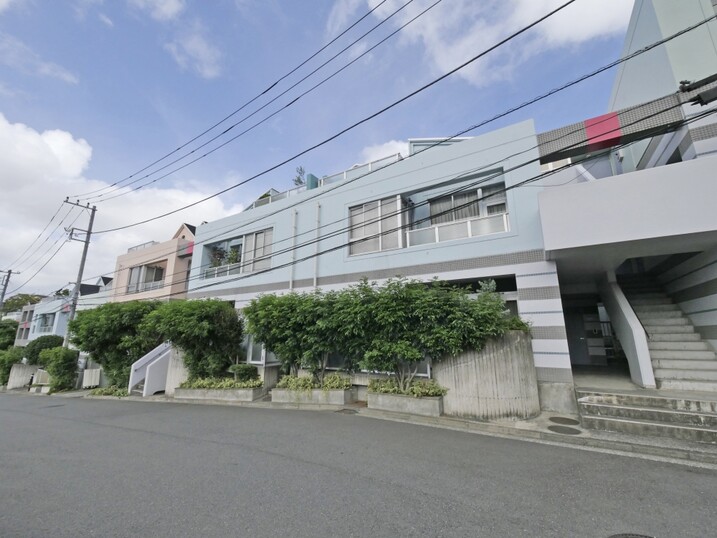 ユーロハイツ湘南六浦