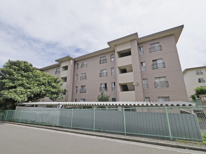 川上第１団地１６号棟