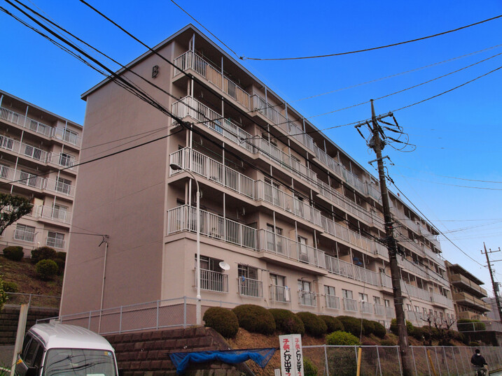 菱興青葉台マンション