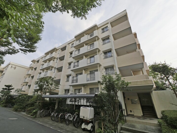 港北ニュータウンけやきが丘４号棟