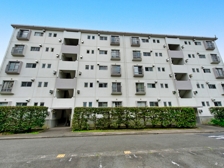 東向地団地１号棟
