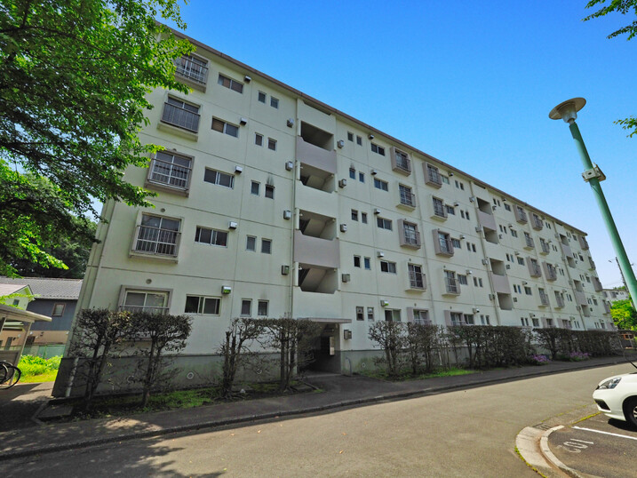 東向地団地６号棟