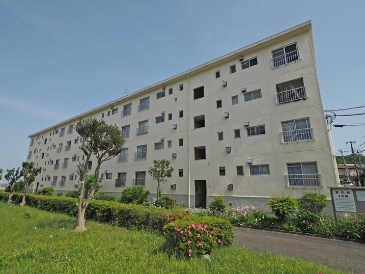 南長津田団地４号棟