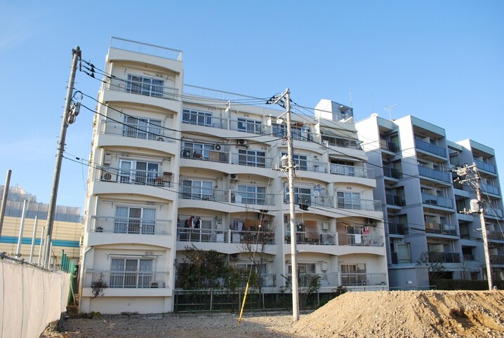 信濃町ハイツ