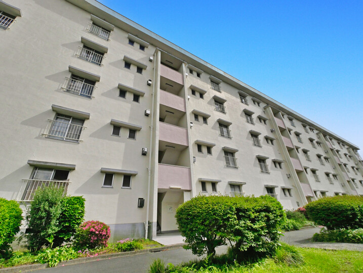 白幡台住宅１４号棟
